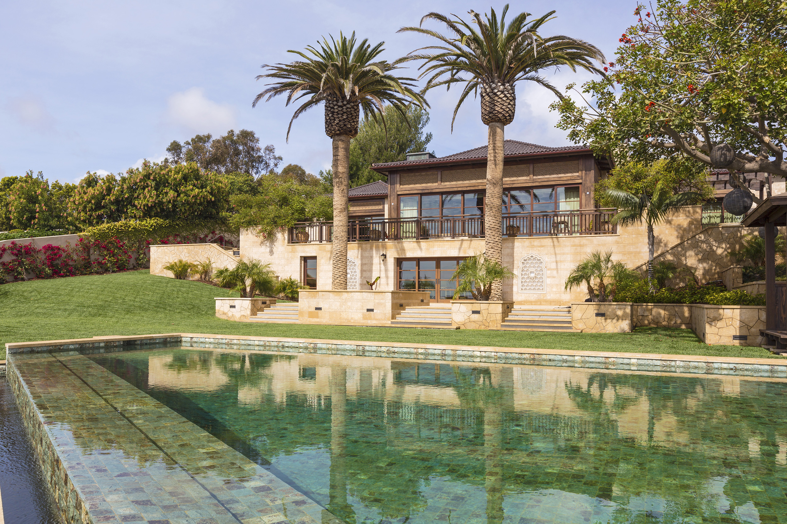 MALIBU BLUFF ESTATE