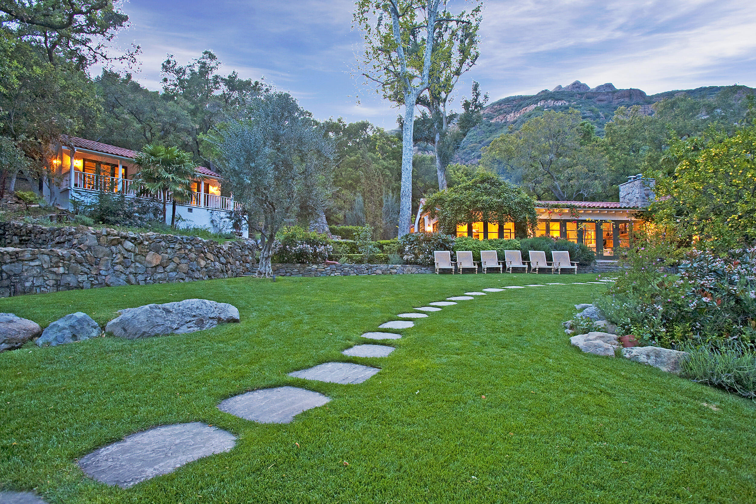 MULHOLLAND RANCH - Malibu, California - Hayne Architects